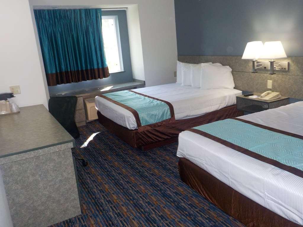 Mj Inn And Suites Marienville Exterior photo